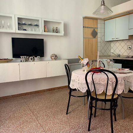 Апартаменты Temporary House Oberdan Болонья Экстерьер фото