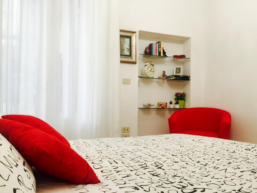 Апартаменты Temporary House Oberdan Болонья Экстерьер фото