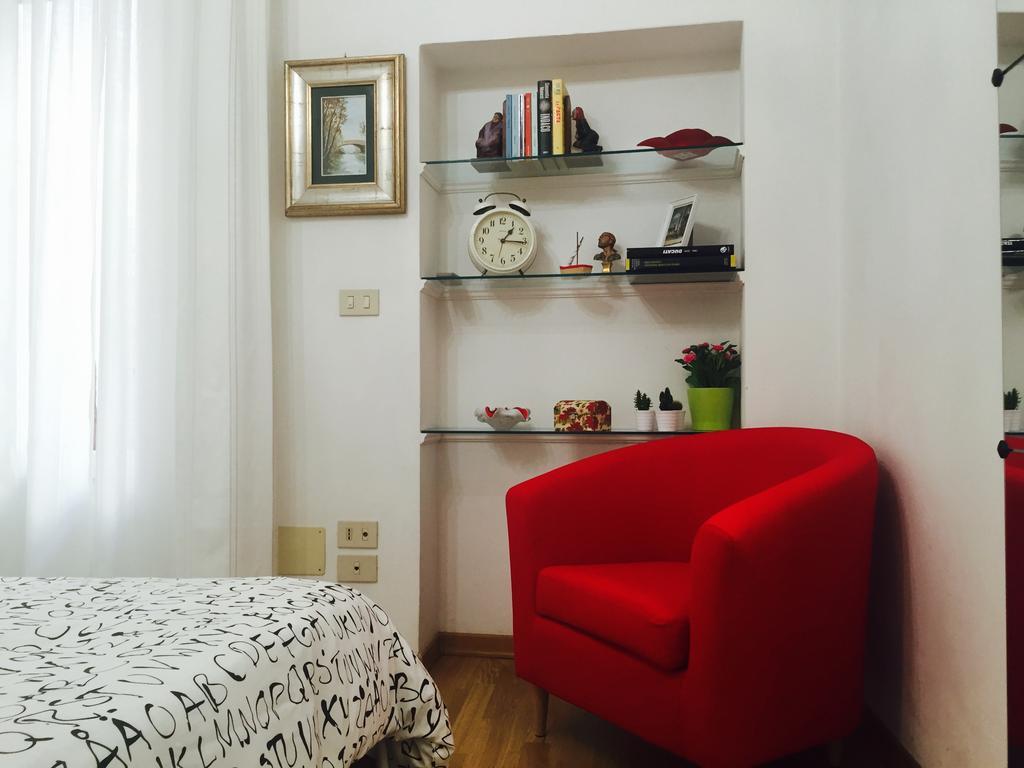 Апартаменты Temporary House Oberdan Болонья Экстерьер фото