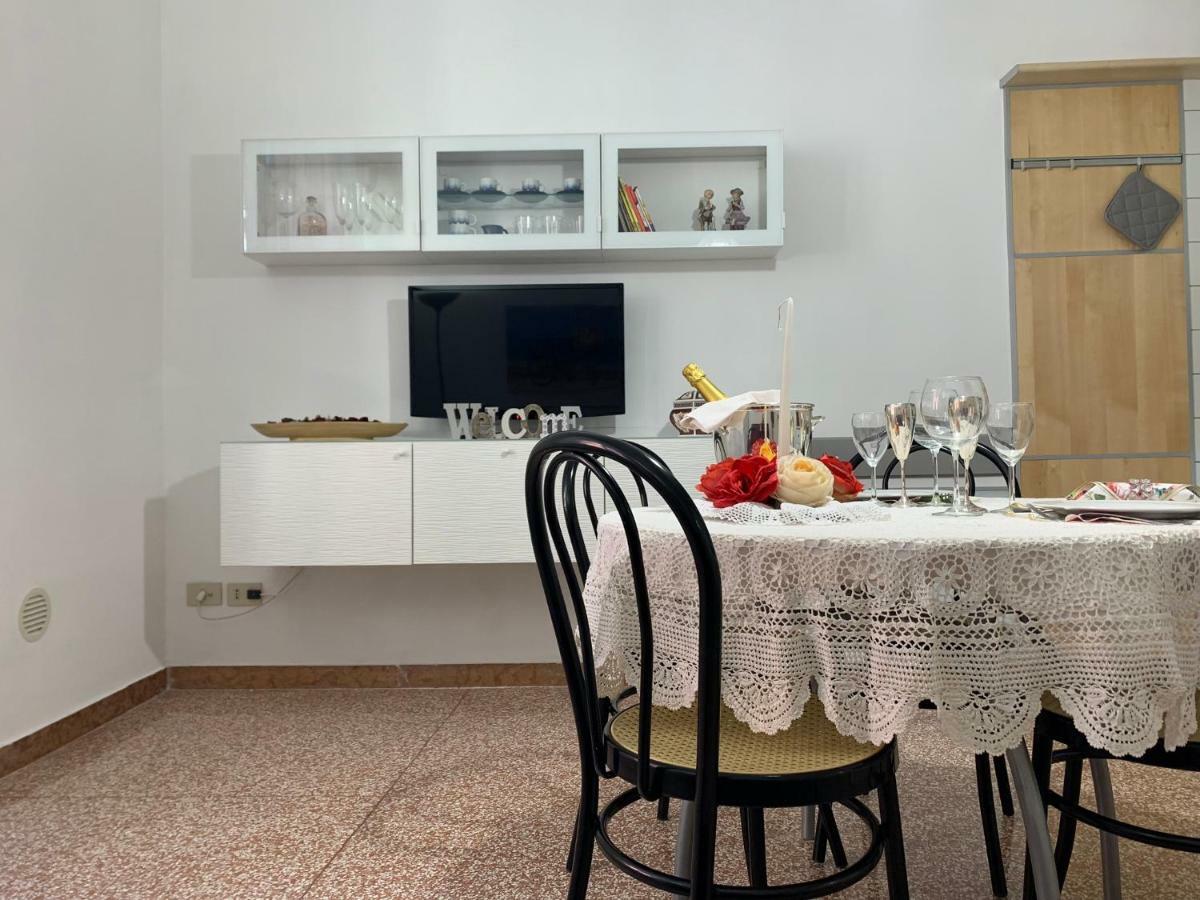 Апартаменты Temporary House Oberdan Болонья Экстерьер фото