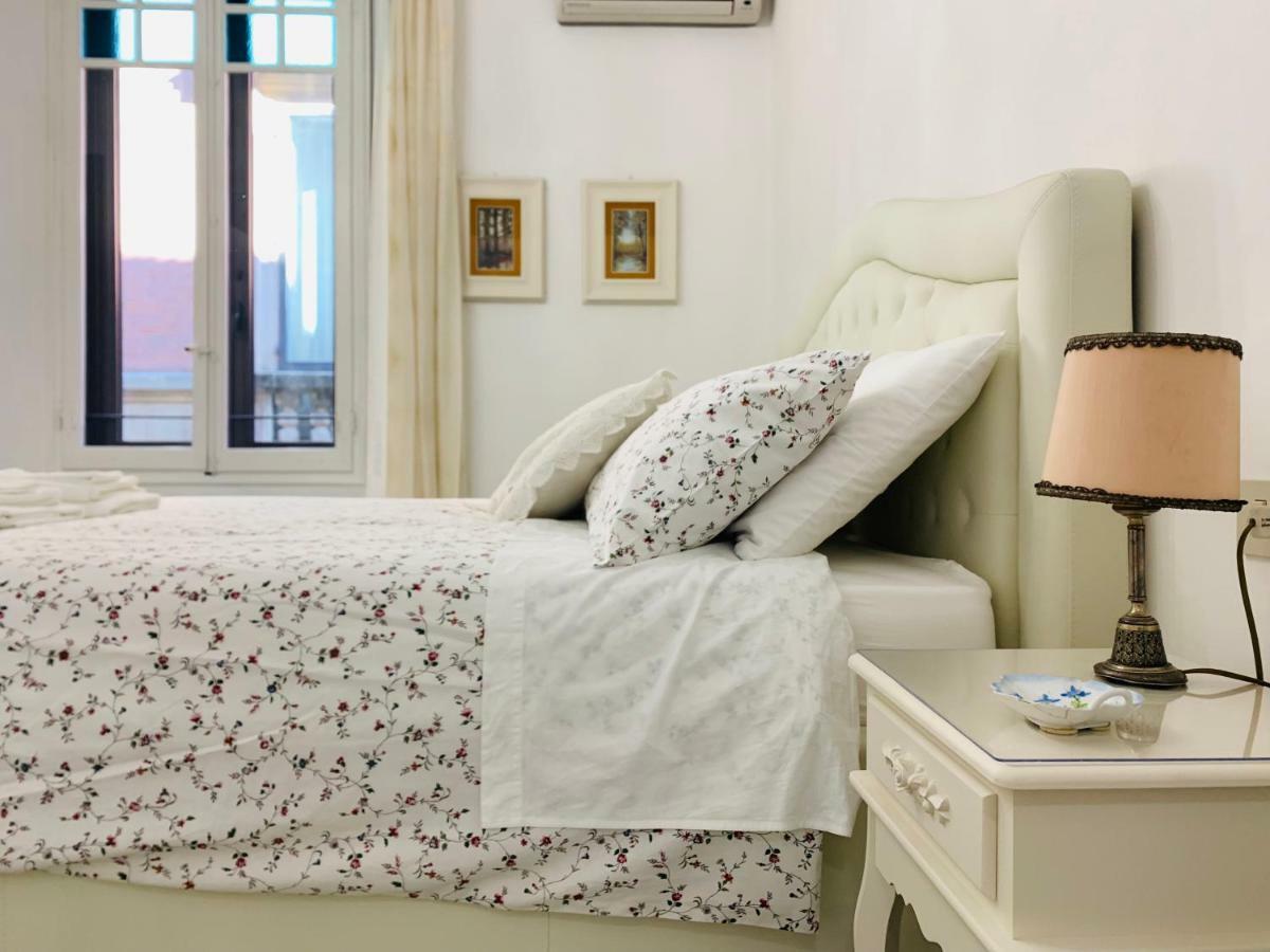 Апартаменты Temporary House Oberdan Болонья Экстерьер фото