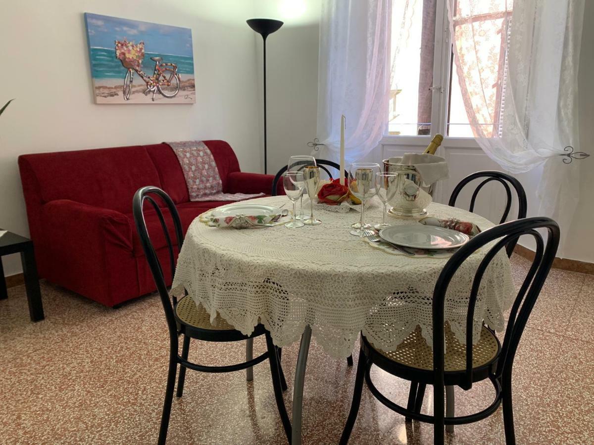 Апартаменты Temporary House Oberdan Болонья Экстерьер фото